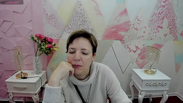 Vezy sals online show from 11/21/25, 11:20