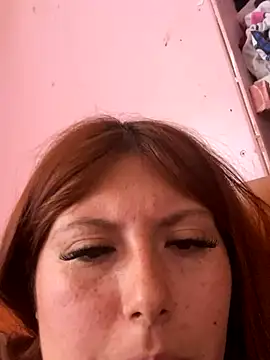 Snapshot of milaaagracee chatting on 11/20/25, 03:23 milaaagracee online show from 11/20/25, 03:23