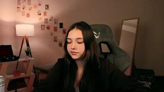 Vexorine online show from 11/26/25, 07:48