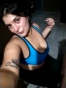 Snapshot of YouladyVidal chatting on 04/19/26, 10:12 YouladyVidal online show from 04/19/26, 10:12