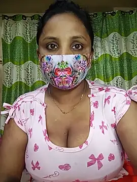Snapshot of Angel_70_ chatting on 06/16/26, 04:48 Angel 70 online show from 06/16/26, 04:48
