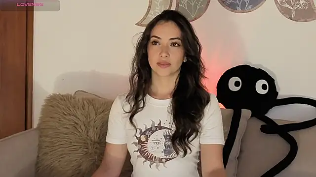 Snapshot of IsabellaSandoval chatting on 03/20/26, 09:30 IsabellaSandoval online show from 03/20/26, 09:30