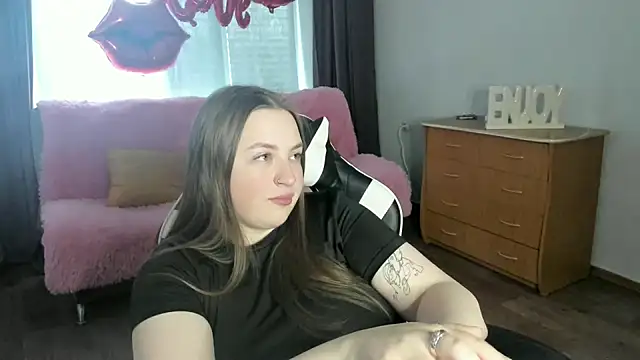 GirlPlayer online show from 05/06/26, 10:53