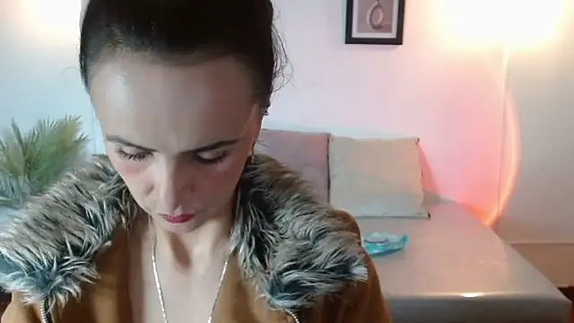 Snapshot of Juliana__lx chatting on 03/10/26, 02:44 Juliana lx online show from 03/10/26, 02:44