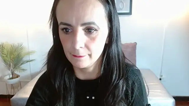 Snapshot of Juliana__lx chatting on 03/30/26, 03:02 Juliana lx online show from 03/30/26, 03:02