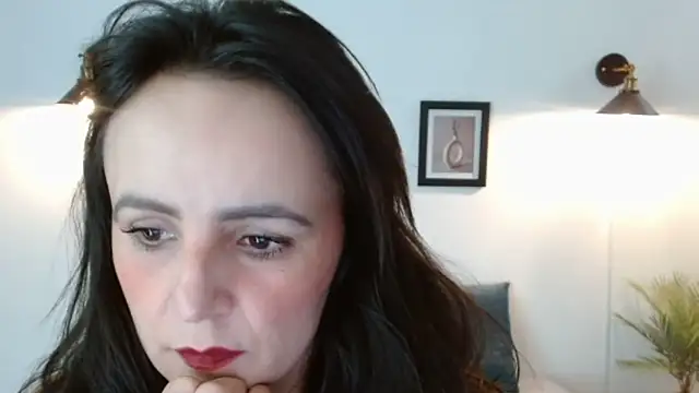 Snapshot of Juliana__lx chatting on 04/10/26, 02:00 Juliana lx online show from 04/10/26, 02:00