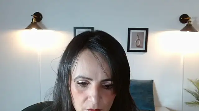 Snapshot of Juliana__lx chatting on 04/11/26, 02:10 Juliana lx online show from 04/11/26, 02:10