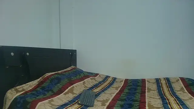 Snapshot of Venus2357 chatting on 04/03/26, 12:03 Venus2357 online show from 04/03/26, 12:03