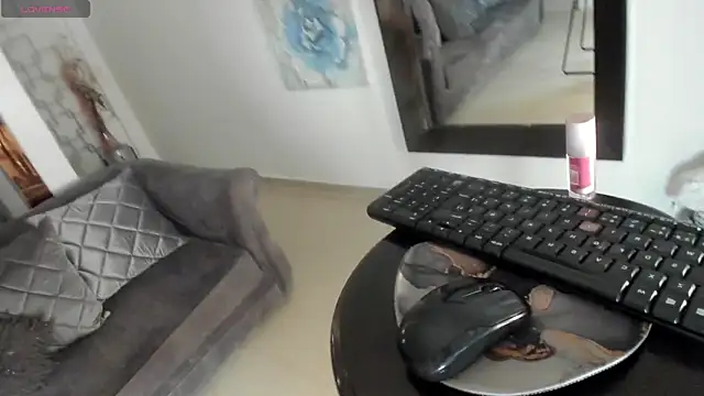 MafeArias23 online show from 02/26/26, 02:27