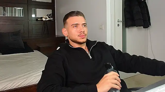 ElijahThorne online show from 01/14/26, 05:02