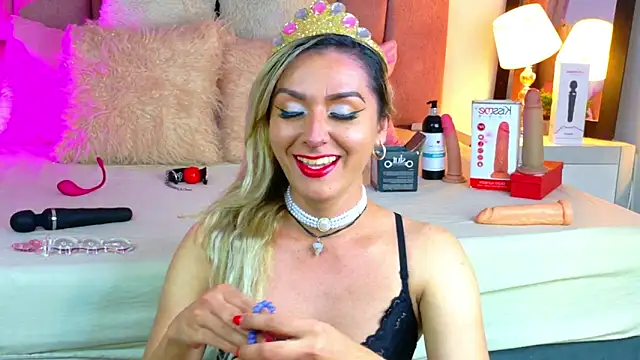 Lunitaa Diva online show from 02/06/26, 03:26