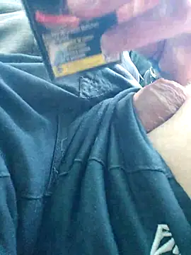 Snapshot of Sebgeneve chatting on 04/23/26, 07:41 Sebgeneve online show from 04/23/26, 07:41