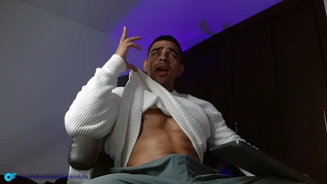 Snapshot of Kent_Rodriguez chatting on 12/13/25, 11:10 Kent Rodriguez online show from 12/13/25, 11:10