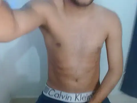 pinky 7 online show from 12/01/25, 05:18