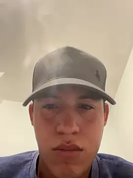 Snapshot of Brandotbmhx chatting on 03/23/26, 08:29 Brandotbmhx online show from 03/23/26, 08:29