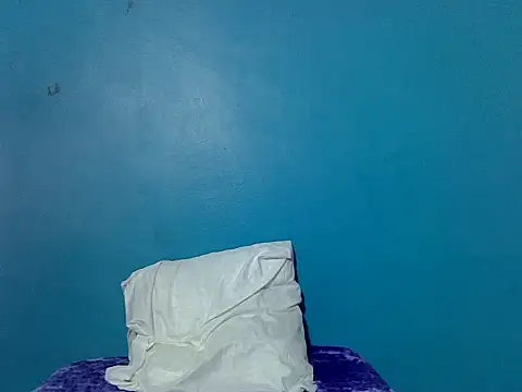 VirginPrincess06 online show from 02/20/26, 11:11