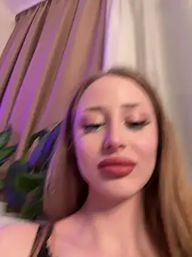 Snapshot of GraceSecrettt chatting on 04/03/26, 07:56 GraceSecrettt online show from 04/03/26, 07:56