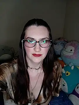 Snapshot of LaylaLucis chatting on 01/10/26, 01:51 LaylaLucis online show from 01/10/26, 01:51