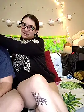 Snapshot of LaylaLucis chatting on 03/28/26, 03:50 LaylaLucis online show from 03/28/26, 03:50