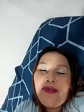 Paola-Lond online show from 12/02/25, 02:06