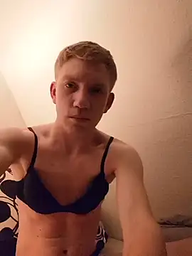 Snapshot of Hannah9708 chatting on 12/22/25, 09:56 Hannah9708 online show from 12/22/25, 09:56