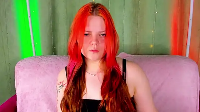 KellyFiery online show from 05/20/26, 06:52
