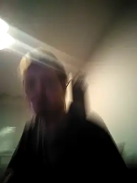 Snapshot of Vlasta23 chatting on 03/22/26, 02:04 Vlasta23 online show from 03/22/26, 02:04