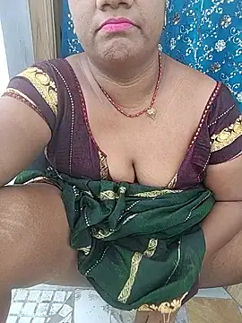 Desicouple1706 online show from 12/19/25, 05:36