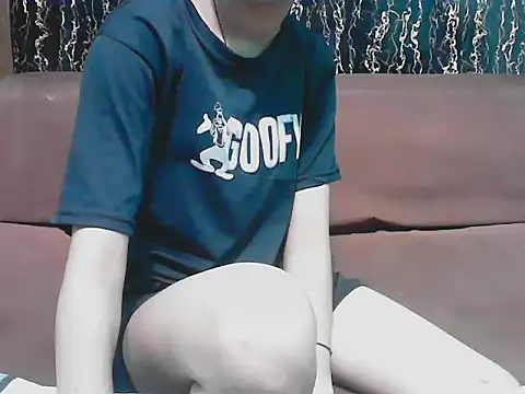 hello baby01 online show from 04/13/26, 05:40