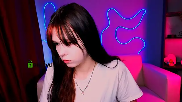 erica murray online show from 12/03/25, 10:24