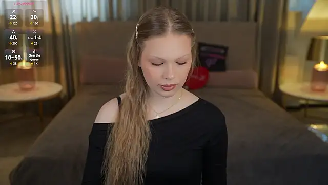 Snapshot of Charlotte_Dreams chatting on 03/31/26, 10:59 Charlotte Dreams online show from 03/31/26, 10:59