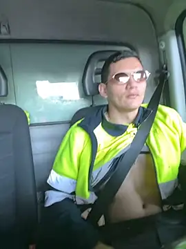 montewi online show from 11/25/25, 08:03