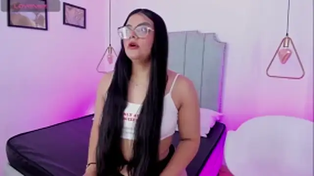 ScarlettWhitmore online show from 11/30/25, 04:27