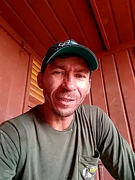 RobertoLuiz84 online show from 01/15/26, 06:11