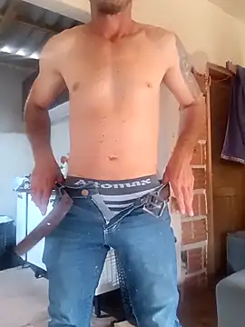 RobertoLuiz84 online show from 02/04/26, 04:57