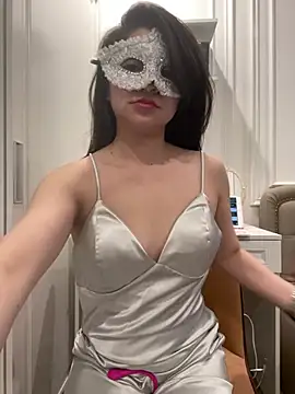 Queen-of-Love online show from 01/16/26, 12:31