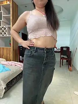 Snapshot of tianwei2567 chatting on 04/20/26, 02:14 tianwei2567 online show from 04/20/26, 02:14