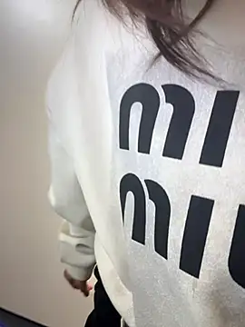 Toffee-00 online show from 12/18/25, 12:00