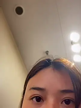 Snapshot of Toffee-00 chatting on 03/06/26, 11:50 Toffee-00 online show from 03/06/26, 11:50