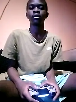 Snapshot of _kaycums_10 chatting on 12/16/25, 08:25 kaycums 10 online show from 12/16/25, 08:25