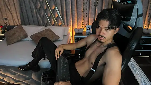 Snapshot of NicolaiKarav chatting on 07/01/26, 12:29 NicolaiKarav online show from 07/01/26, 12:29