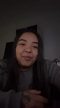 Snapshot of princezzc chatting on 12/02/25, 01:11 princezzc online show from 12/02/25, 01:11