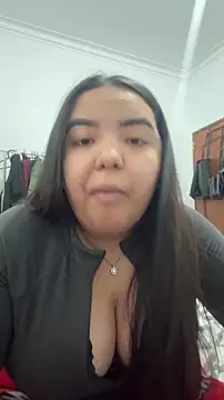 Snapshot of princezzc chatting on 12/04/25, 01:48 princezzc online show from 12/04/25, 01:48