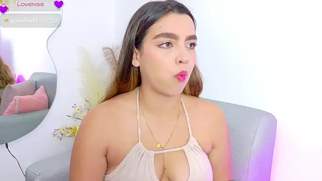 Snapshot of Ambar_Carter chatting on 07/18/26, 04:49 Ambar Carter online show from 07/18/26, 04:49
