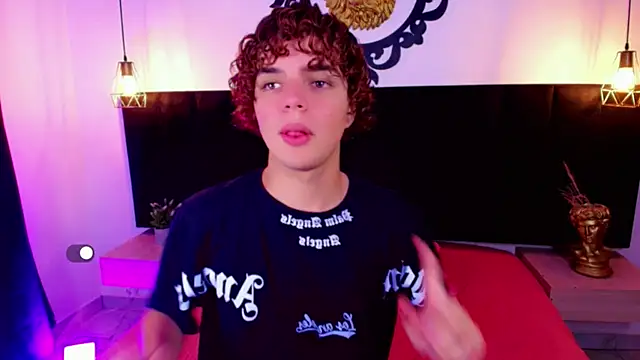 Skyee angel online show from 01/05/26, 08:01