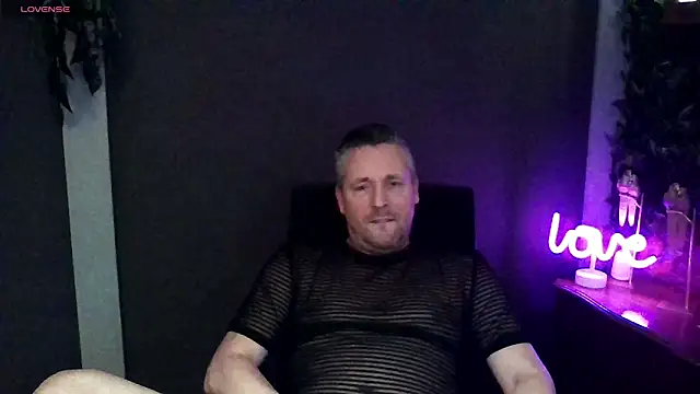 Hunter Fl online show from 11/25/25, 05:13