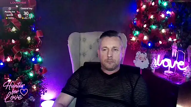 Hunter Fl online show from 11/30/25, 03:38