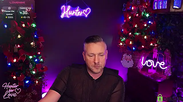 Snapshot of Hunter_Fl chatting on 12/16/25, 05:29 Hunter Fl online show from 12/16/25, 05:29