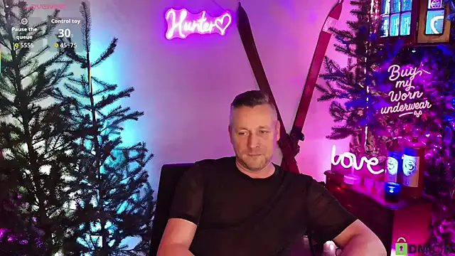 Snapshot of Hunter_Fl chatting on 02/22/26, 04:05 Hunter Fl online show from 02/22/26, 04:05