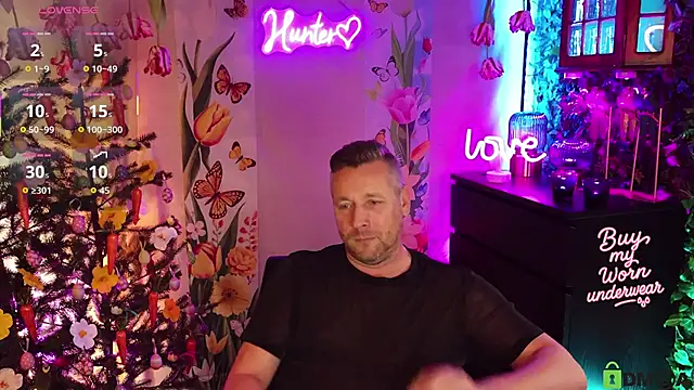 Snapshot of Hunter_Fl chatting on 03/06/26, 05:31 Hunter Fl online show from 03/06/26, 05:31